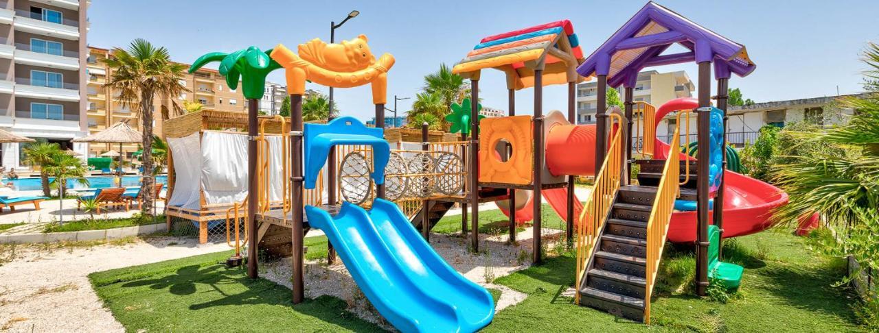 Beachfront With Hotel Facilities Vlorë エクステリア 写真